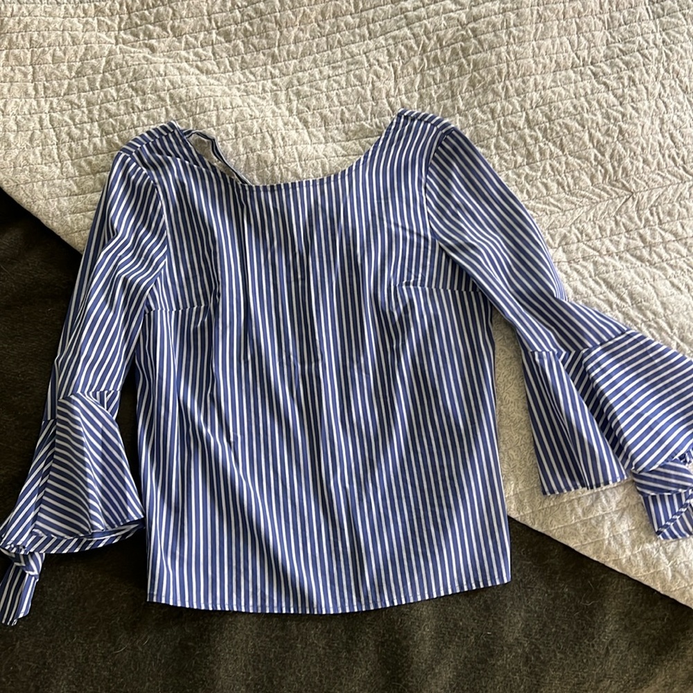 Amy Byer Blue and White Striped Long Sleeve Shirt Fun Frilly Sleeves